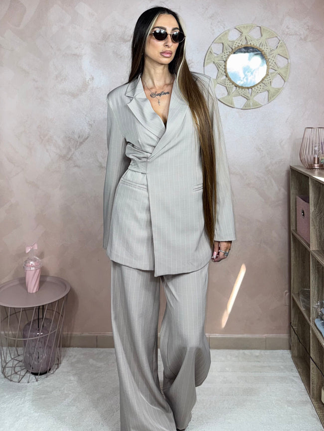 Tailleur Line